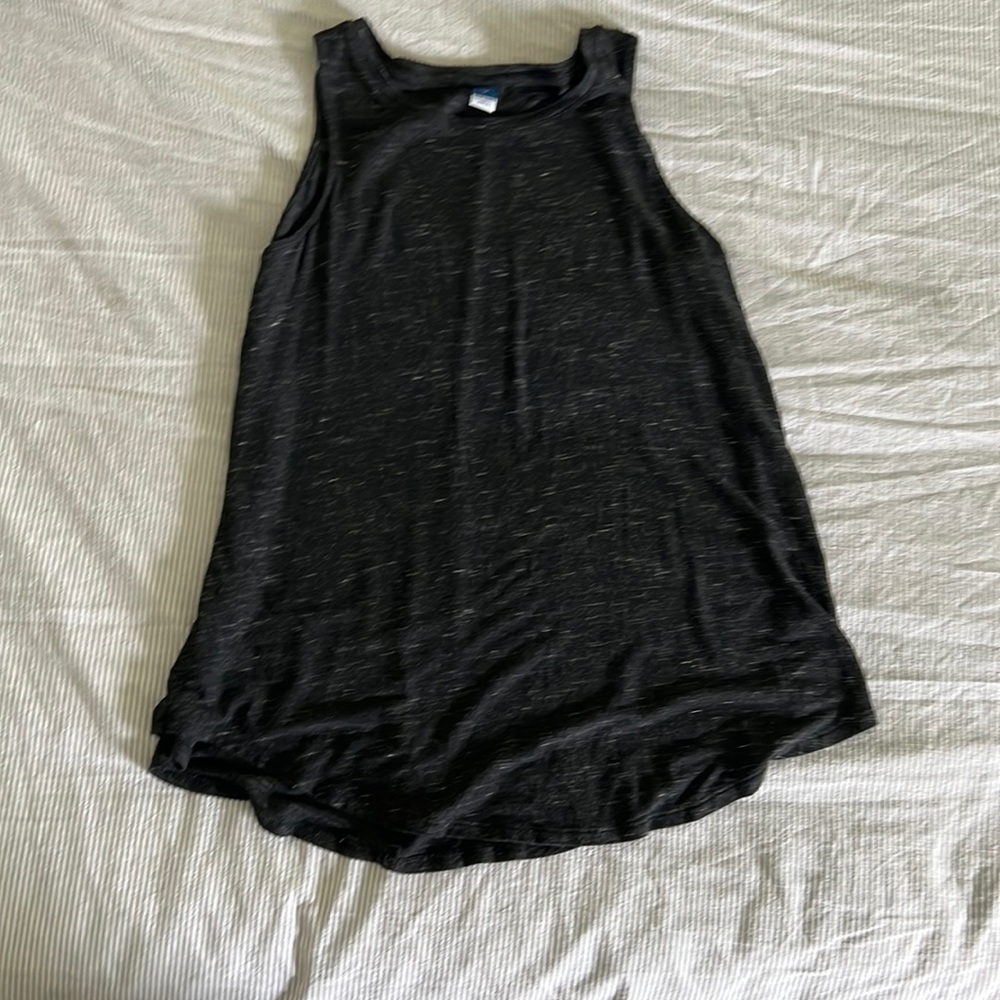 Medium. Old navy. Luxe tank top/ tunic. Dark heathered gray.